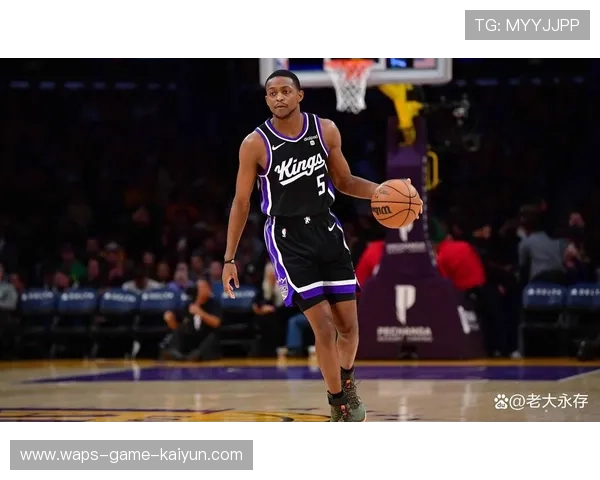 福克斯关键突破上篮,国王带走胜果 福克斯关键突破上篮,国王带走胜果